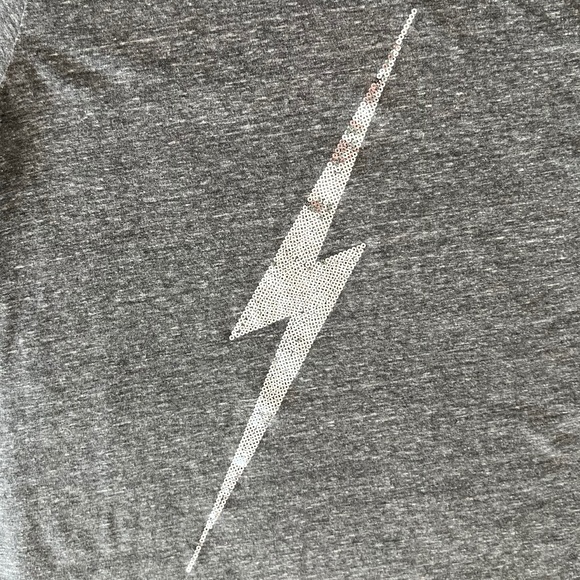 Urban Decay Sequin Lightening Bolt Tee, Size Small - Picture 8 of 11